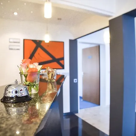 Mautner Airport Und Messehotel シュトゥットガルト