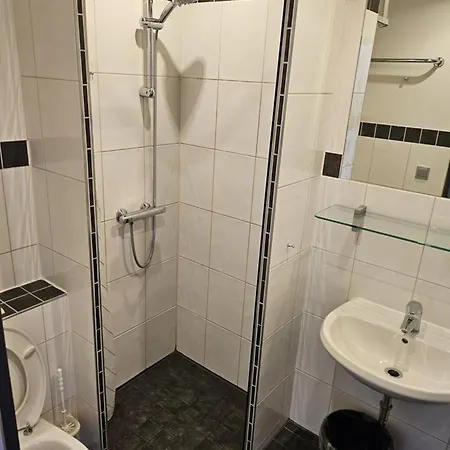 Mautner Airport Und Messehotel 3*